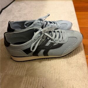 Women’s Sneakers in Light Blue and navy